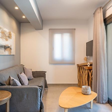 Brand New Flat Near De Bosset Bridge, Argostoli Apartment Exterior photo